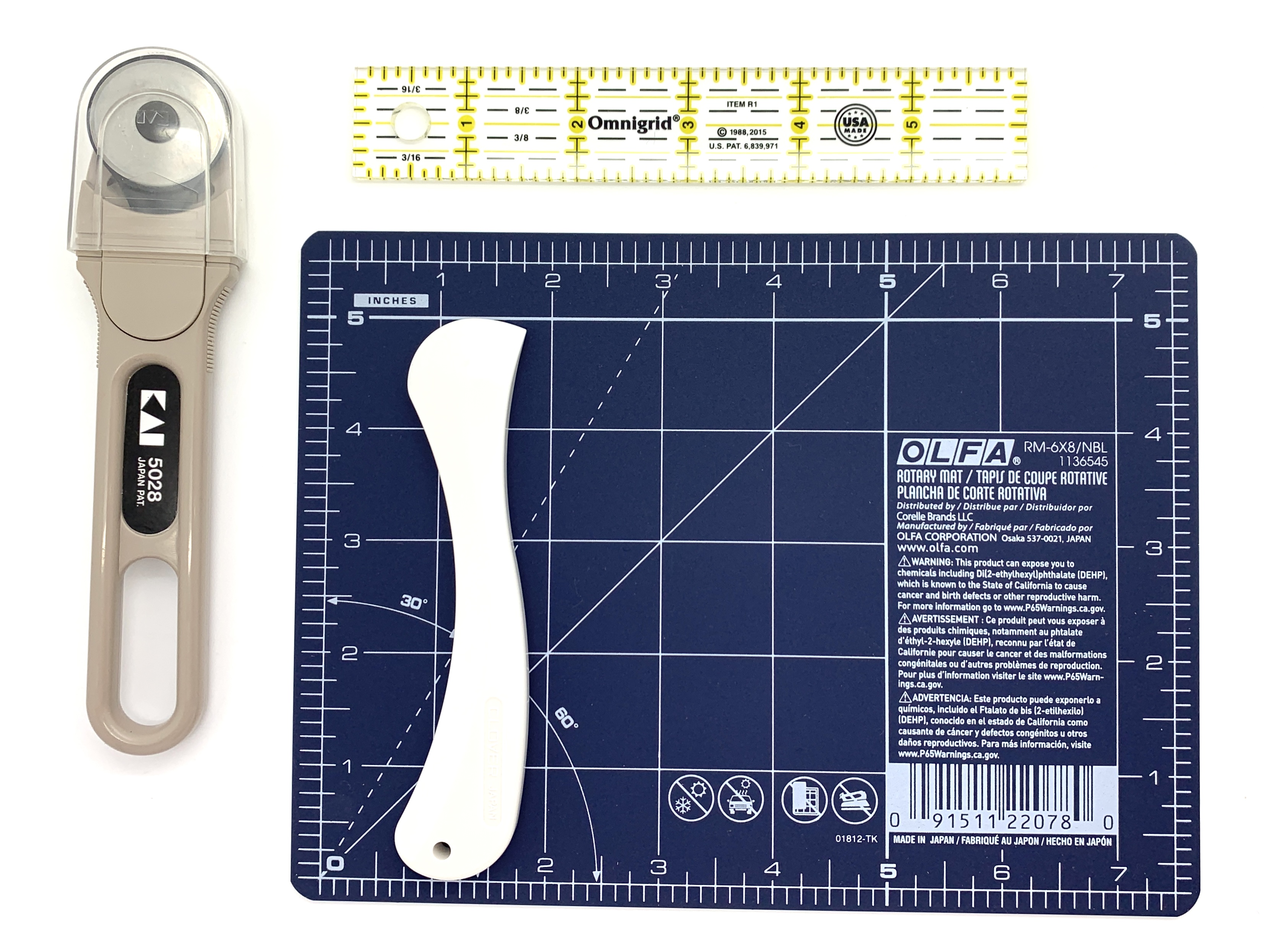 Score & Cut Kit with Mini Cutting Mat, KAI mini rotary cutter, hera ...