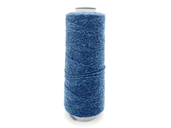 Product photo recycled denim thread
